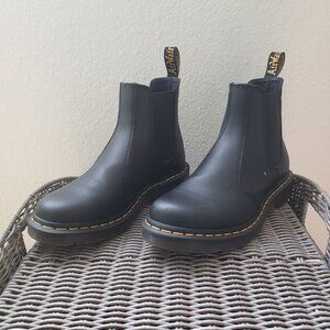 Doc Martin Chelsea boots
